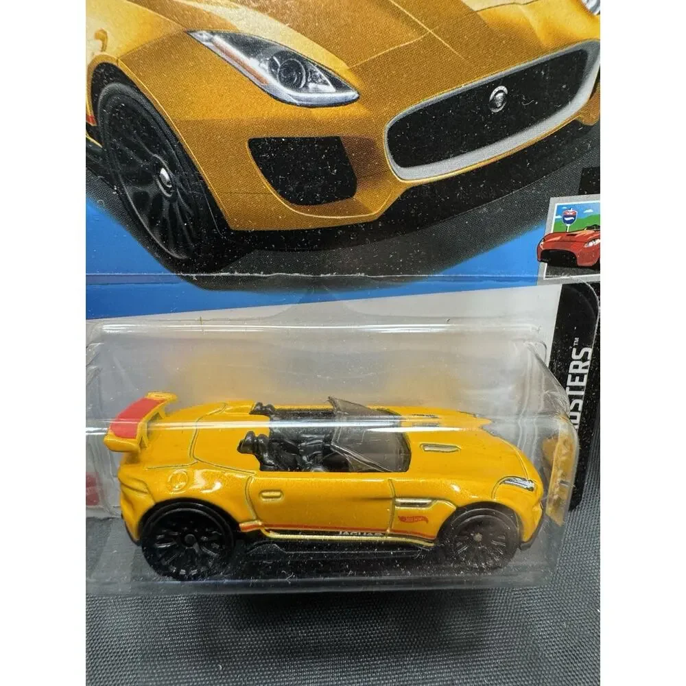 Hot Wheels - '15 Jaguar F-Type Project 7 - Dollar Tree/Family Dollar Exclusive